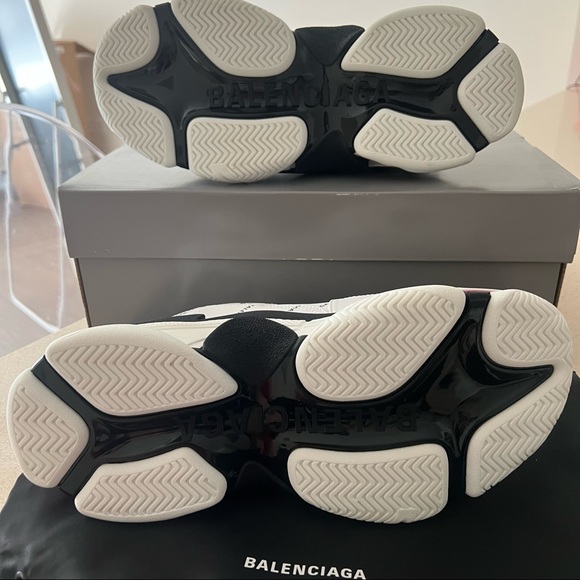 Balenciaga triple s sneakers brand new - Picture 5 of 8